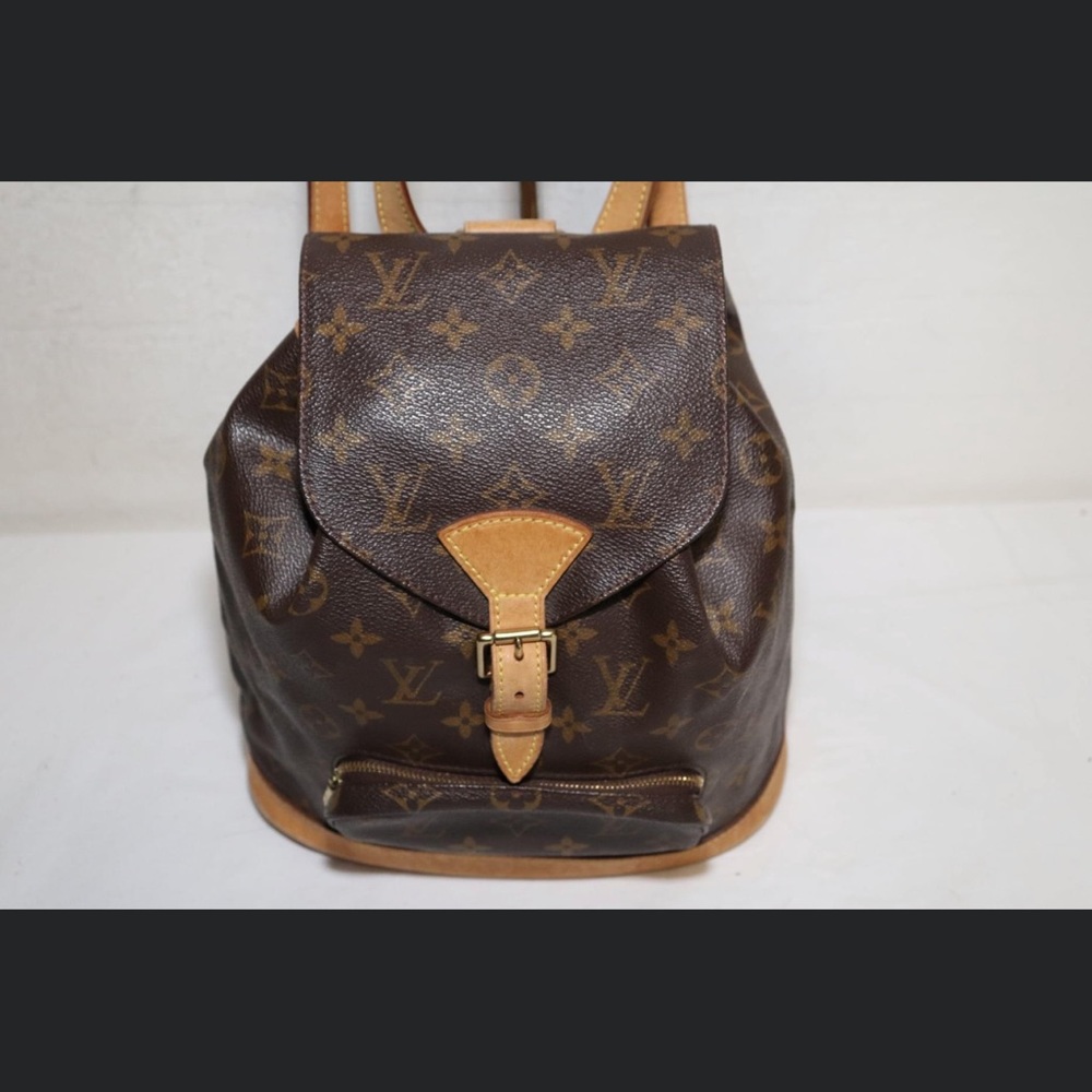 Louis Vuitton Montsouris MM Backpack